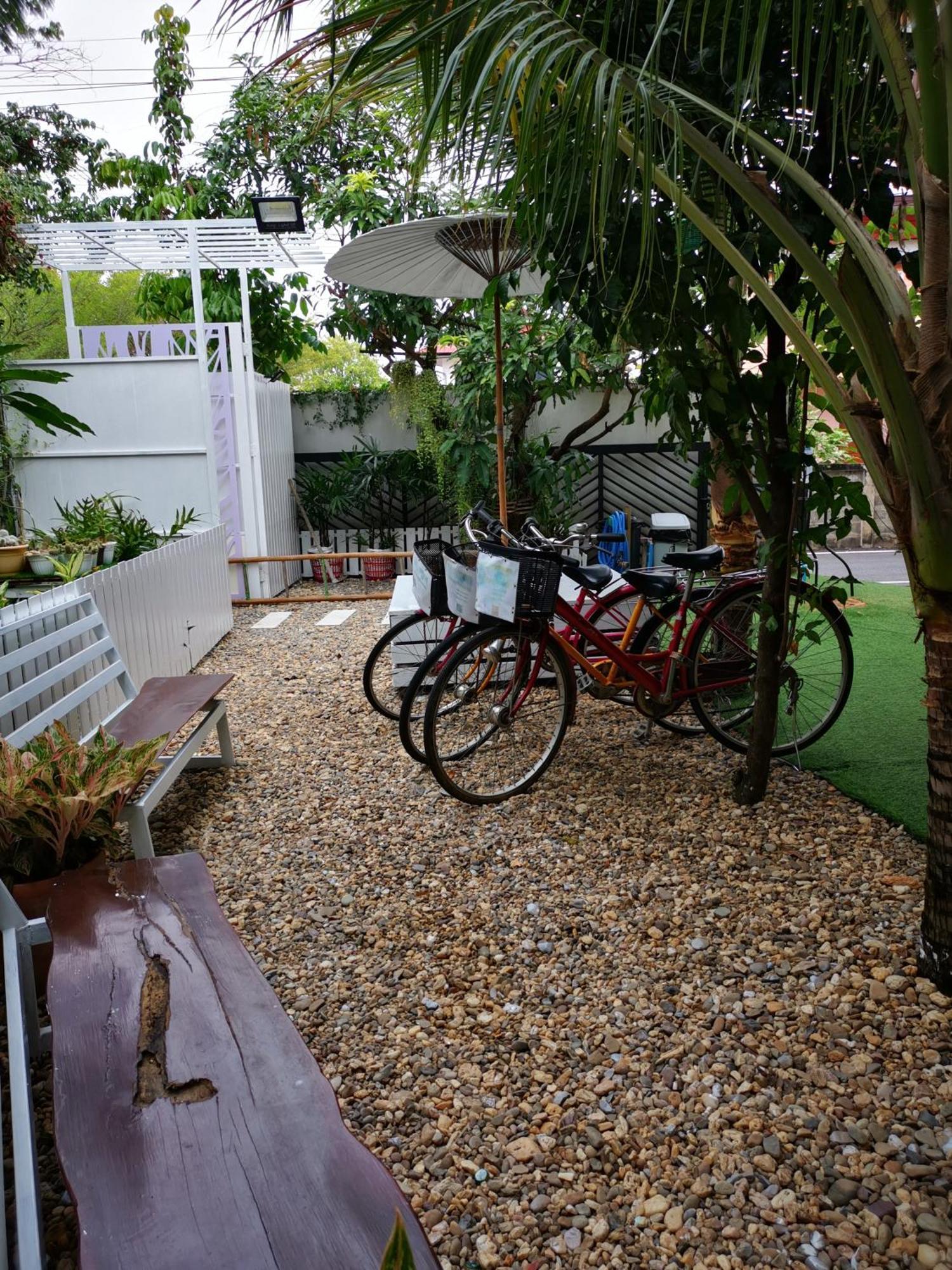 บุญเมืองน่าน Hotel Exterior foto